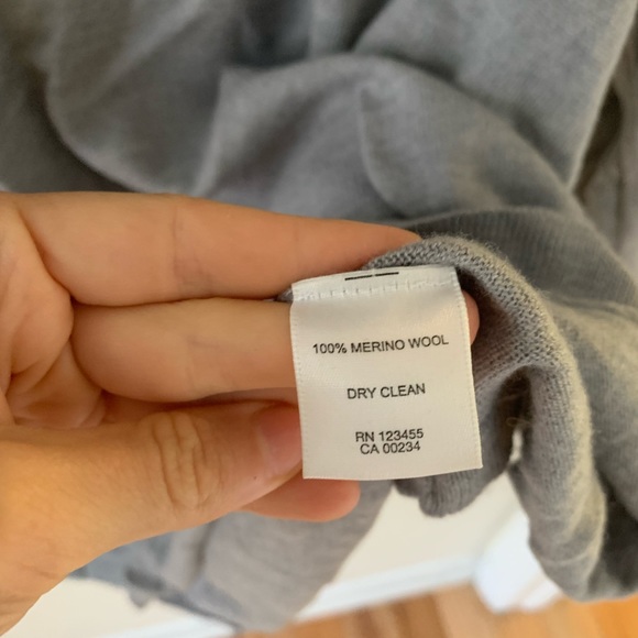 Lord and Taylor Extra Fine Merino Wool Turtleneck - Picture 6 of 6